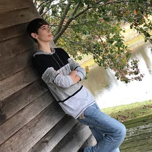 Meet your Posher, Cody